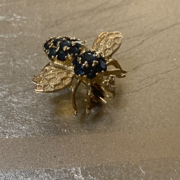 14KT Solid Yellow Gold with 20 Sapphires Blue Bubble Bee Vintage Brooch - Picture 3 of 11